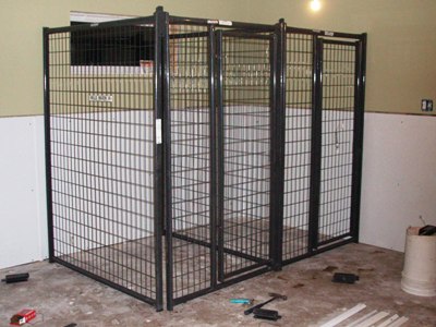 Kennels small